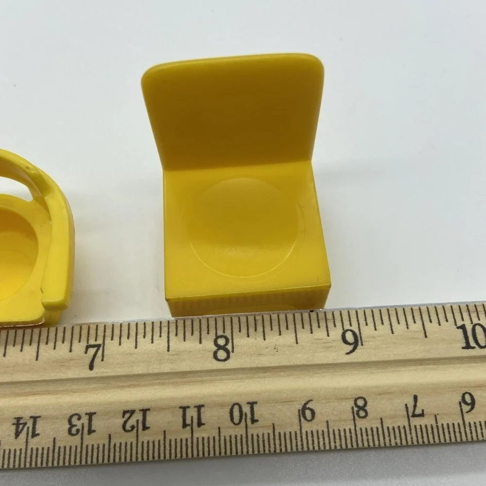 Vintage Fisher Price Little People Yellow Furniture Set Bed Chairs‎ 4pc Lot